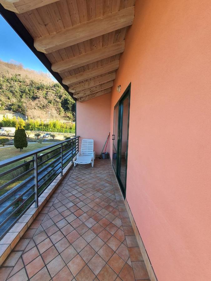 Residence Oasi Del Viandante Lake Como Exterior photo