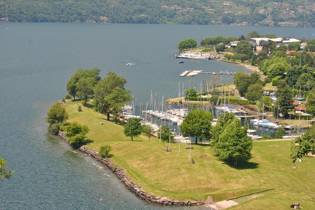 Residence Oasi Del Viandante Lake Como Exterior photo